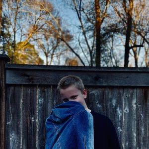 Meet your Posher, Trentan